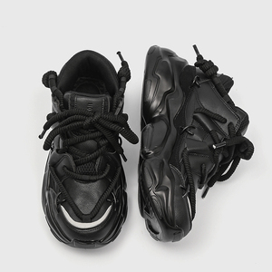 Giày thể thao đế bánh mì chất lượng cao, kiểu dáng cổ điển, lưới dày, in logo tùy chỉnh, unisex, màu trắng, phong cách đi bộ, dành cho nam, phong cách thường ngày - Product Image 5