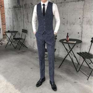 Nuevo <span class=keywords><strong>Traje</strong></span> de Hombre de Lujo Estilo Británico a Rayas <span class=keywords><strong>2022</strong></span>, <span class=keywords><strong>Traje</strong></span> de Hombre de Tres Piezas, Pantalones, Abrigo y Chaleco Coreanos para Hombre, 3 Piezas/Juego - Product Image 6