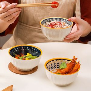 Ciotola per riso in ceramica da 4,5 pollici con design <span class=keywords><strong>a</strong></span> rilievo in stile scandinavo, una ciotola creativa e unica per uso domestico. - Product Image 4