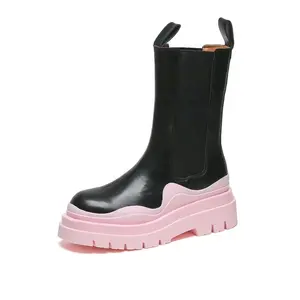 Klare Kristall bunte Schuhe neues Design flache ausgefallene weibliche Strand PVC Jelly Sandals Jelly Stiefel