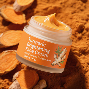 Crema facial hidratante de cúrcuma con 30 por ciento de vitamina C Crema blanqueadora antienvejecimiento natural para uso diario - Product Image 6