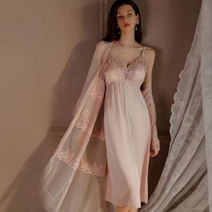 Ensemble de lingerie romantique pour femmes, robe de nuit sexy en maille transparente avec bretelles rembourrées, ensemble de deux pièces, vêtements de nuit pour la maison, pyjamas - Product Image 1