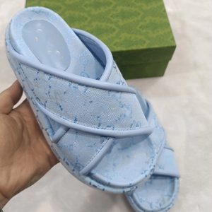 2025 New Summer Waterproof Anti-Slip Sandals Men's Slippers Size 35-45 - Product Image 2