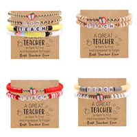 Polymer Clay armband als cadeau voor een leraar met inspirerende kaartje met tekst TEACH INSPIRE letterkraal armband