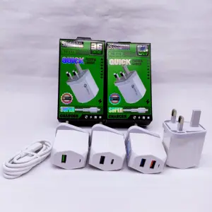 Wholesale PD QC3.0 Charger usb Type c Charger 2A uk Power Adapter usb-c Wall Plug 3 pin UK Charger TD-T75