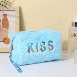 Sac de Rangement Cosmétique en Peluche Tendance pour Voyage, Trousse de Toilette et Maquillage pour Femmes et Filles, Mignon Sac de Rangement en Peluche pour Rouge à Lèvres - Product Image 4