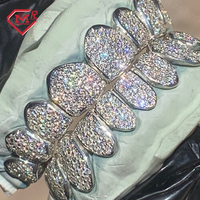 Véritable S925 Moissanite Dents Grillz Entièrement Glacé Rappeur Buste Vers Le Bas Coupe Profonde Personnalisé D Couleur Moissanite Grillz