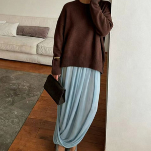 Elegant Women's Asymmetrical Ankle-Length Skirt With Slit In Solid Color Soft <b>Chiffon</b> Fabric For All Seasons - Product Image 3