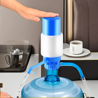 Pompa Galon Air Manual USB Mini Portabel Plastik Dingin Kapasitas Besar 19L 20L 5 Galon Untuk Hotel