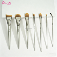 Ensemble de pinceaux de maquillage Gracedo OEM 7 pièces, poils synthétiques ultra plats et courbes, manche en bois, pour le visage et le correcteur