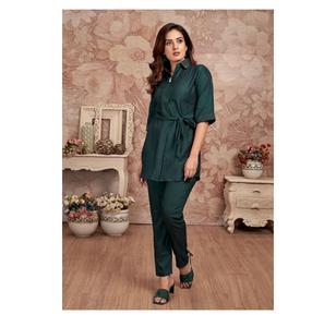 ชุด kurti ผ้าไหมชาติพันธุ์ของผู้หญิงออกแบบล่าสุดสำหรับงานแต่งงานทางการลำลองและงานปาร์ตี้ขายส่ง - Product Image 1