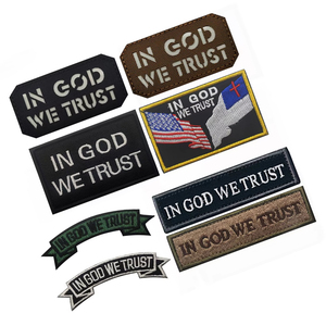 Macchina ricamata in dio ci fidiamo del Morale tattico distintivo vestiti cappelli zaini decorazione toppe con gancio anello di supporto - Product Image 1