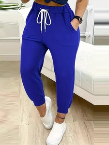 Damen Cropped Jogginghose mit elastischem Kordelzug, schmal zulaufende Knöchelhose, lässige Athleisure-Bekleidung für den Alltag - Product Image 5