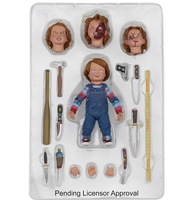 Figurine de poupée Chucky en PVC de haute qualité de 15cm avec tête convertible en stock