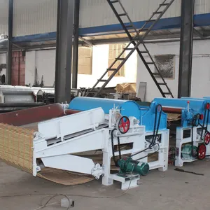 Machine de recyclage des déchets de coton à alimentation automatique Machine à carder les déchets de fil de coton Machine de recyclage de tapis
