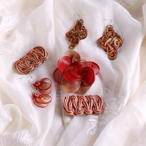 Handmade Bamboo Woven Brooch Flower Red Gold Unisex Gift Jewelry Craft - Product Image 4