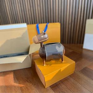 Solid Wood Decorative Log Ornament Roll <b>Paper</b> Holder <b>Black</b> Walnut Creative Dining Table <b>Tissue</b> Box - Product Image 2