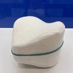 Almohada de espuma viscoelástica con forma de corazón para pierna, gran oferta - Product Image 1