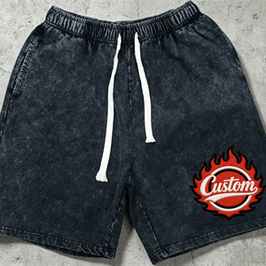 Shorts décontractés en coton lavé pour homme avec logo brodé et cordon de serrage à la taille pour l'été - Product Image 1