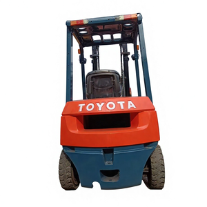 Montacargas Diésel Toyota Usado de 3 Toneladas con Pocas Horas de Uso, Montacargas Toyota Usado de 3 Toneladas y 3000 kg de Capacidad, Maquinaria Usada - Product Image 1