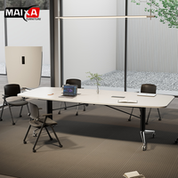Table de conférence pliable en bois durable et moderne - Design minimaliste pour le bureau, l'école, l'hôpital