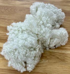 Qualité supérieure, prix raisonnable pour le rembourrage d'oreillers, fibres de polyester HCS 15D, fabricants et fournisseurs de fibres de polyester - Product Image 1