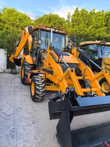 รถตักล้อยาง JCB 3CX 3 ตัน ประสิทธิภาพสูง พร้อมเครื่องยนต์ 75 กิโลวัตต์ รถตักล้อยาง 3CX 4CX เครื่องยนต์คัมมินส์ราคาประหยัด - Product Image 5