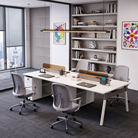 Bureau de travail moderne et simple avec bibliothèque intégrée, table de travail pour employés, bureau pour projet de bureau d'entreprise, sur mesure
