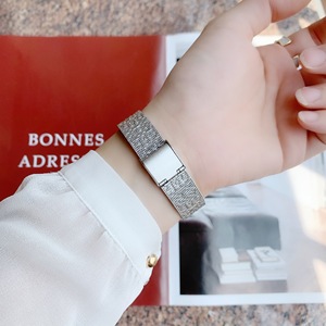 Nouvelle montre-bracelet pour femme à cadran en nacre, tendance, élégante et unique. - Product Image 1