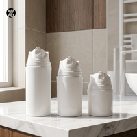 Flacon pompe sans air en plastique blanc Refilabel 100ml/150ml/200ml avec boucle PP pour crème visage et sérum, impression de logo personnalisée