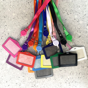 Tùy Chỉnh In Trống Không Thấm Nước Đại Học Thăng Hoa Trống Có Thể Thu Vào Huy Hiệu Tên Tag Biểu Tượng Tùy Chỉnh Dây Buộc Với ID Huy Hiệu Chủ - Product Image 4