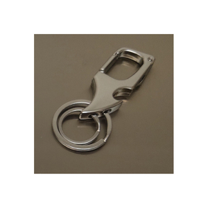 3 Trong <span class=keywords><strong>1</strong></span> <span class=keywords><strong>Key</strong></span> Khóa Người Đàn Ông Kim Loại Keychain Sáng Tạo Eo Phụ Kiện Bán Buôn Đa-Công Cụ Dao Xe Móc Chìa Khóa Với Mở Chai - Product Image 1