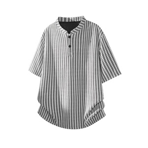 Camiseta de Punto Texturizado con Cuello Redondo para Hombre, Corte Regular, Manga Corta, 100% Algodón, 240g, Estilo Vintage para un Look Urbano - Product Image 4