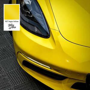 Fábrica personalizada PET Liner <span class=keywords><strong>Car</strong></span> <span class=keywords><strong>Vinyl</strong></span> Wrap PVC Super Bright Crystal Vegas <span class=keywords><strong>Yellow</strong></span> <span class=keywords><strong>Car</strong></span> Wraps <span class=keywords><strong>Car</strong></span> Paint Decoration Sticker - Product Image 6