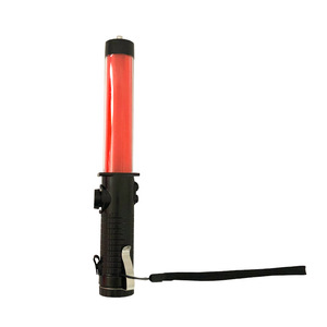 Bâton de contrôle du trafic rechargeable, indicateur de nuit pour la lutte contre les incendies, avertisseur lumineux LED stroboscopique, rouge réfléchissant d'urgence - Product Image 1