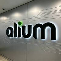 Lettres en acier inoxydable personnalisées avec halo LED rétroéclairé en acrylique, logo de marque, enseigne murale, enseigne commerciale