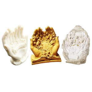 Figurine religieuse artistique personnalisée en résine peinte à la main, modèle de la Cène sculpté à la main pour la décoration intérieure - Product Image 1