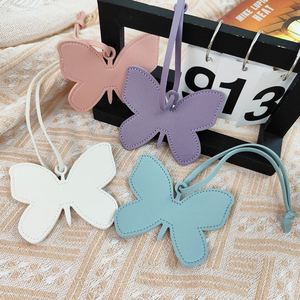 Colgante de mariposa de doble cadena hecho a mano, adorno colgante para coche, bolso o cartera, el más vendido - Product Image 1