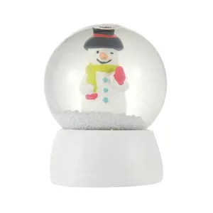 Personalizzato pupazzo di neve globo di neve resina globo d'acqua vetro che soffia neve Base bianca pupazzo di neve inverno decorazione natalizia piccolo globo di neve