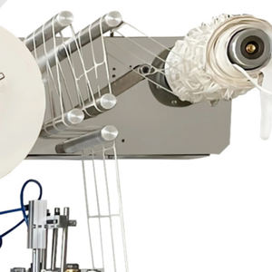 Calentamiento automático del abdomen Calentador de manos transdérmico Alivio del <span class=keywords><strong>dolor</strong></span> Rodilla redonda Parches de prensa de calor Máquina para hacer parches - Product Image 3