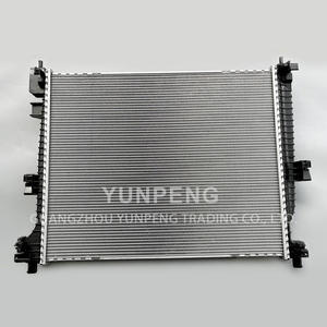 Nuovo Radiatore di Raffreddamento Motore 68273308AA per Jeep Grand Cherokee e Durango 3.0T 2016-2021 con 6 Mesi di Garanzia - Product Image 2