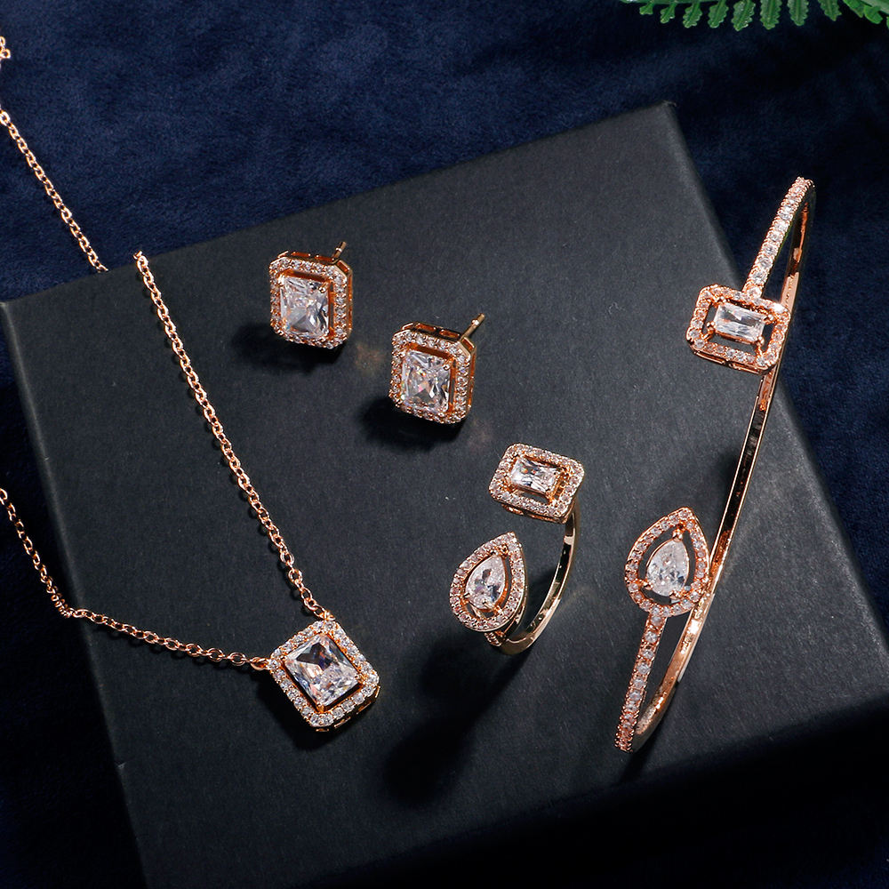 SP3339-กุหลาบทอง