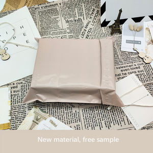 Grand courrier en plastique rose personnalisé PE Sacs postaux Poche 1000 Pcs Pas Cher Personnalisé Imprimé Empreinte de Patte Flyers Chaussures Chaussettes Carton - Product Image 2