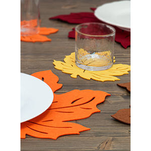 <b>SET</b> OF 4 <b>PLACEMATS</b> + 4 COZY POLYESTER COASTERS - Product Image 1