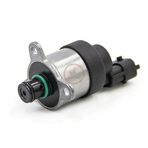 Vanne de régulation de pompe à carburant de haute qualité 0928400683 42560782 0928400823 0928400548 pour EXCAVATEUR - Product Image 5