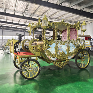 Carrosse de luxe orné d'or, tiré par des chevaux, pour mariage, accessoire décoratif - Product Image 6