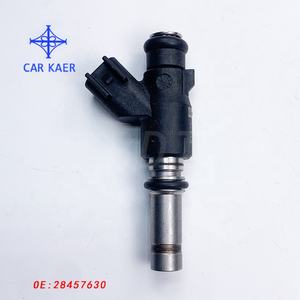 Badatong 55353806 Injektor Bahan Bakar Bensin, 55353806 Mulut Pipa Injeksi Bahan Bakar untuk Mesin Mobil - Product Image 1