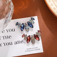 Nouvelle Broche de Luxe en Plumes et Strass pour Femme, Épingle de Revers Unique Haut de Gamme, Accessoire de Corsage Personnalisé, Vente en Gros