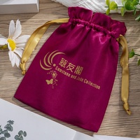 Sacs de luxe personnalisés pour perruque en satin noir avec logo pour femmes-Grands sacs à cordon en cheveux de soie