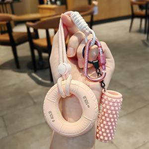 Nouvel outil de soulagement de la pression, grande anneau décorative pour clé de voiture, sangle réglable, porte-clés renforçateur intéressant, porte-clés en caoutchouc - Product Image 3